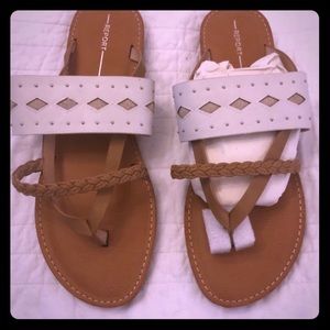 Report Tan Sandals